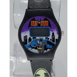 New Vintage Batman LCD Digital Watch Quintel 1989 DC Comics